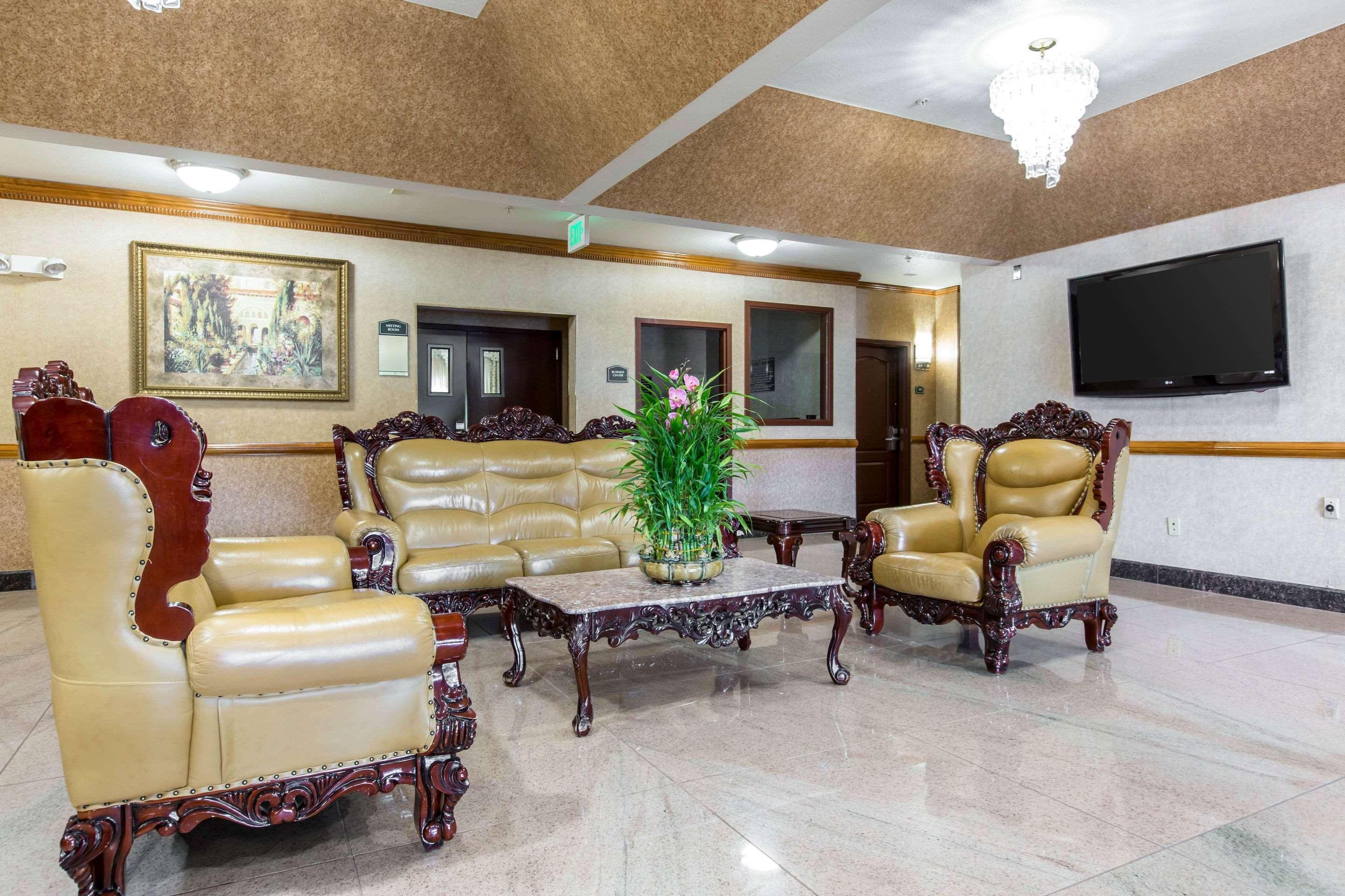 Citrus Suites Redlands Loma Linda Hotel Екстериор снимка
